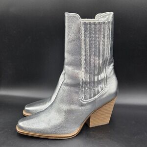 Chinese Laundry Cali Metallic Bootie Sz. 9 Silver Chunky Heel‎ Point Toe